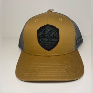 Columbia Tan and Gray Men's Hat